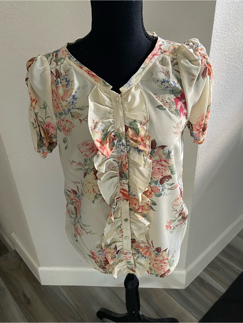 Floral Ruffle Front Blouse - Cream Floral